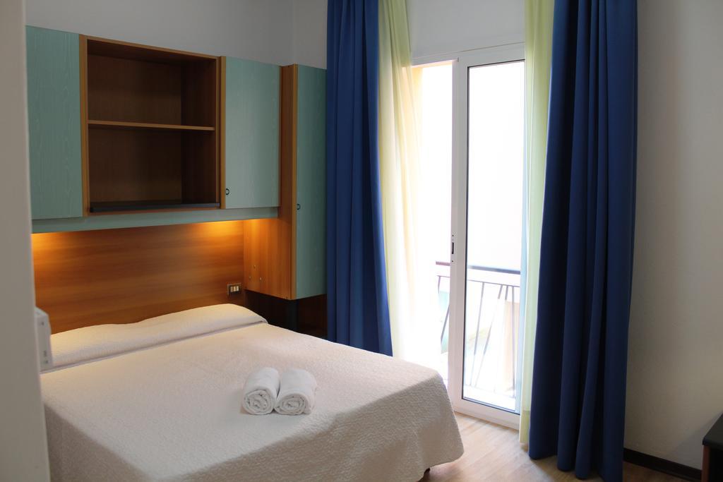 Hotel Rex 卡奥莱 外观 照片